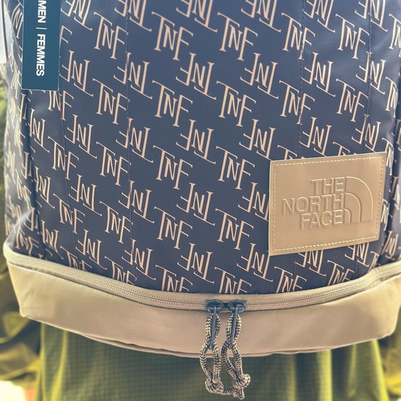 NORTH FACE WOVENSTRAP UTILITY TNF MONOGRAM BACKPACK main image 10